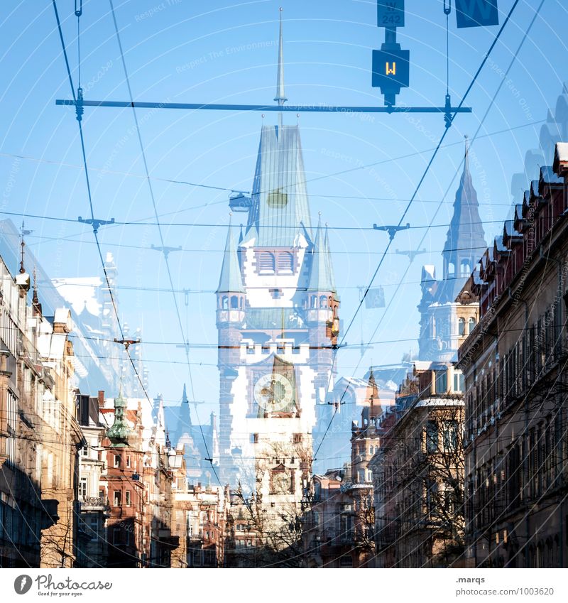 Freiburg im Grießbrei Stil Wolkenloser Himmel Freiburg im Breisgau Stadt Stadtzentrum Haus Turm Bauwerk Gebäude Architektur Sehenswürdigkeit außergewöhnlich