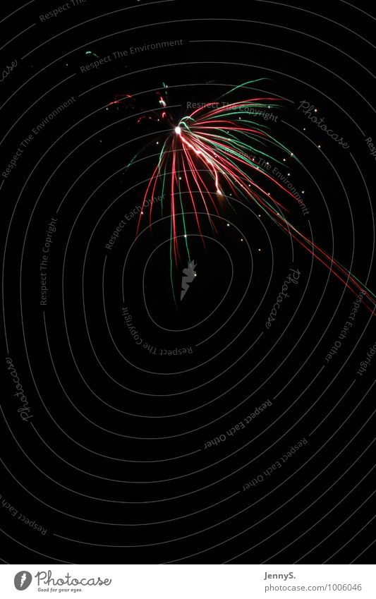 Lightshow Pyrotechnik Veranstaltung Show Party Open Air Feste & Feiern glänzend leuchten ästhetisch hell schön grün schwarz weiß Freude Vorfreude Überraschung