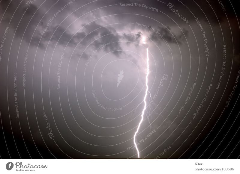 Leitzahl 1.000.000 Blitze Kroatien Nacht Meer Wolken Stimmung Licht Donnern hell Gewitter Himmel Angst Faznination Lichstimmung Wetter Kontrast