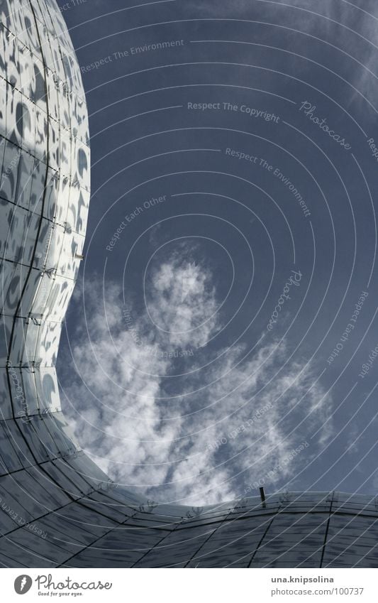 wave Wellen Bibliothek Wolken Architektur Fassade Glas blau weiß IKMZ Cottbus Schwung organisch Siebdruck Buchstaben himmelblau Raster tu cottbus