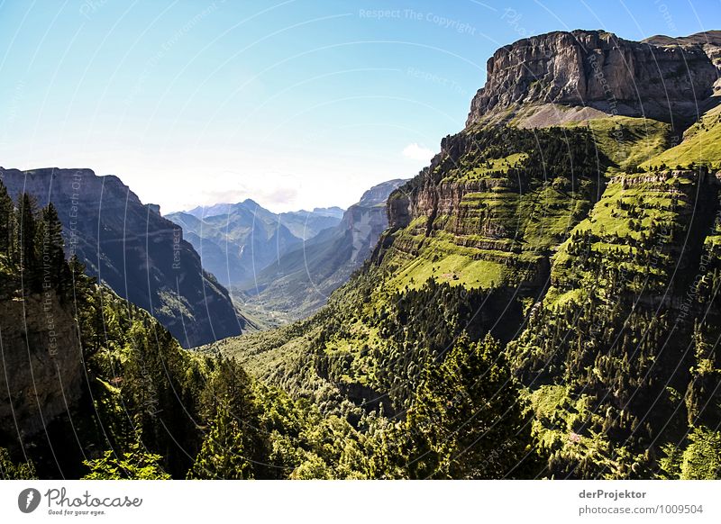 Vallée de Cauterets Freizeit & Hobby Ferien & Urlaub & Reisen Tourismus Abenteuer Ferne Freiheit Sommerurlaub Berge u. Gebirge wandern Umwelt Natur Landschaft