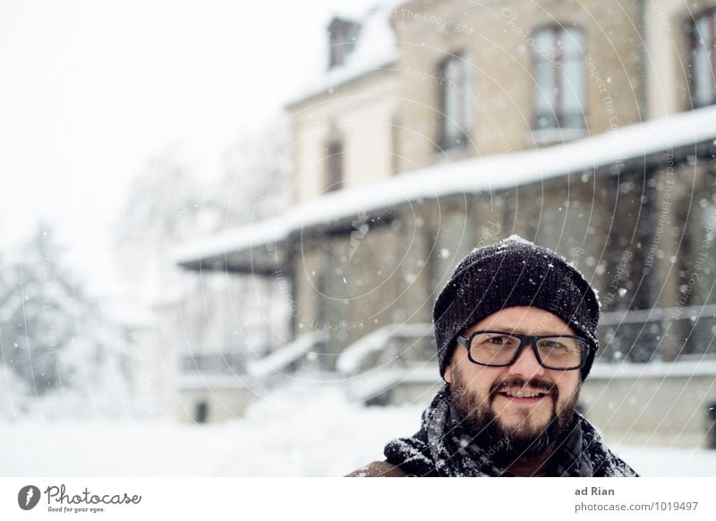 Aus Meiner Festung Stil Häusliches Leben Wohnung Haus Traumhaus Garten Mensch maskulin Mann Erwachsene Kopf 1 30-45 Jahre Winter schlechtes Wetter Eis Frost