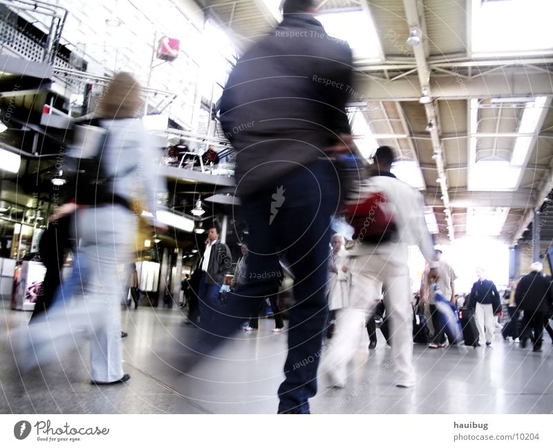 beruhigend hektisch Eile Verkehr laufen Bewegung Bahnhof Ferien & Urlaub & Reisen