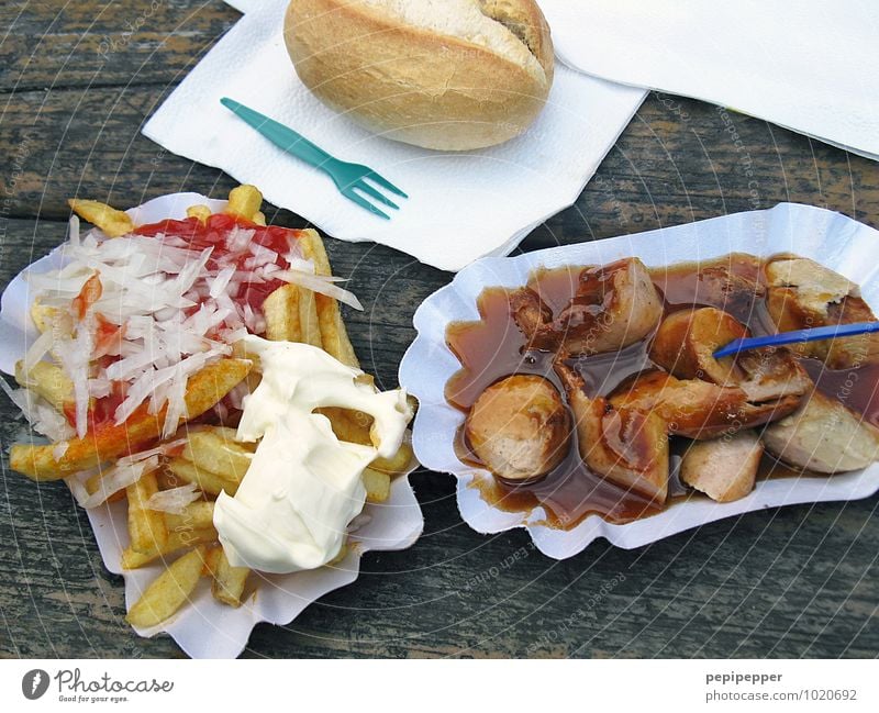 3-Gänge-Menü Lebensmittel Fleisch Wurstwaren Milcherzeugnisse Getreide Teigwaren Backwaren Brötchen Pommes frites Ernährung Mittagessen Fastfood Fingerfood