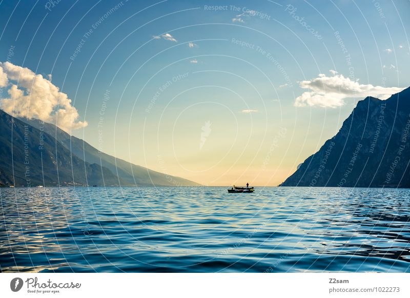 Fischer Freizeit & Hobby Angeln Ferien & Urlaub & Reisen Sommer Sommerurlaub Berge u. Gebirge Mensch maskulin 45-60 Jahre Erwachsene Natur Landschaft Himmel