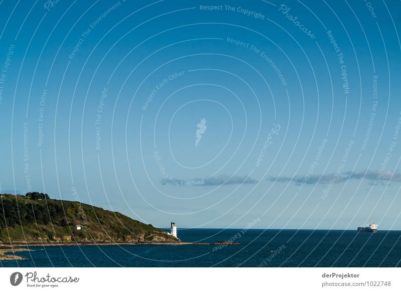 Leuchtfeuer und Containerschiff Ferien & Urlaub & Reisen Tourismus Ausflug Ferne Freiheit Umwelt Natur Landschaft Pflanze Urelemente Frühling Schönes Wetter