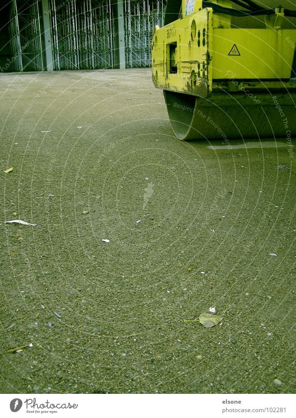 BOB[3/3) Bauherr Bagger Walze Bauarbeiter gelb groß Macht Baufahrzeug Baustelle Gummi Schaufel Riesa Industrie Bob der baggern Arbeit & Erwerbstätigkeit bauen