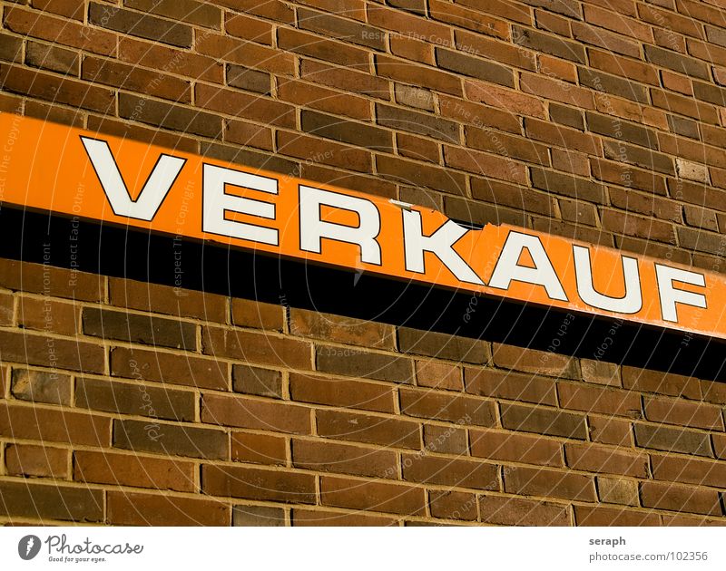 verkauf(t) Zeichen Information verkaufen Bus Schilder & Markierungen Backstein Wand Mauer Symbole & Metaphern Hinweisschild graphisch beschilderung Blechschild