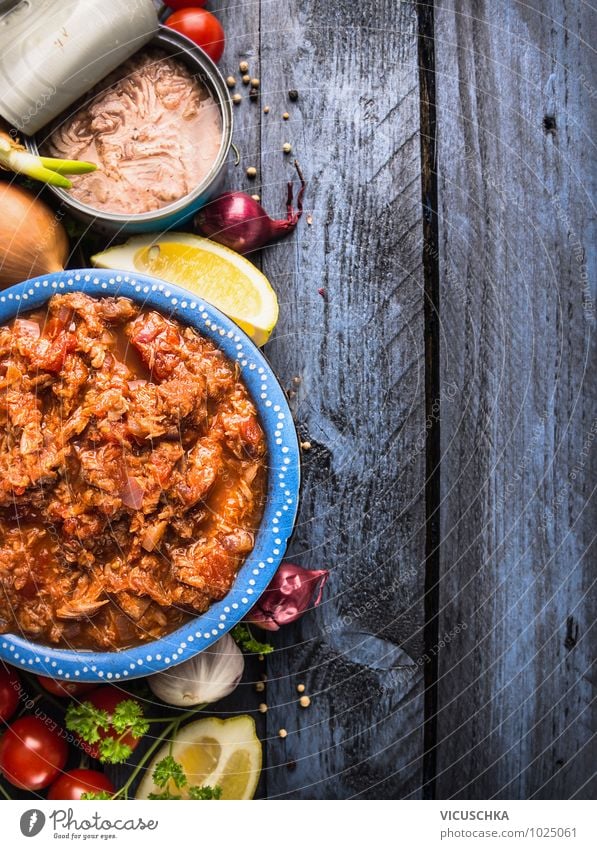 Thunfisch Tomaten Soße Zutaten Lebensmittel Fisch Gemüse Kräuter & Gewürze Öl Ernährung Mittagessen Festessen Bioprodukte Vegetarische Ernährung Diät