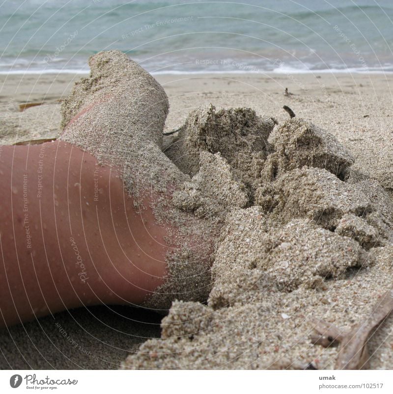 sand.. Strand Spaziergang Strandspaziergang Meer Pause Fußsohle Erholung Sommer Ferien & Urlaub & Reisen Sand Unbekümmertheit ruhig Einsamkeit Küste Wasser