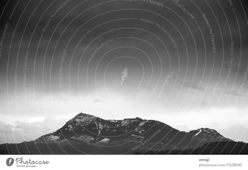 Rigi Umwelt Natur Himmel Herbst schlechtes Wetter Unwetter Alpen Berge u. Gebirge Gipfel bedrohlich dunkel Schwarzweißfoto Außenaufnahme Menschenleer