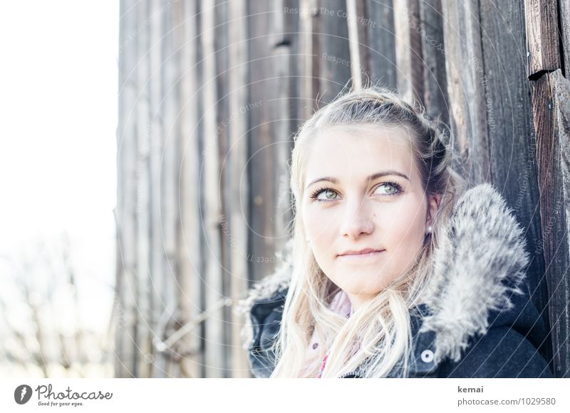 Positive Design Mensch feminin Junge Frau Jugendliche Erwachsene Leben Kopf Haare & Frisuren Gesicht 1 18-30 Jahre Mantel Fell blond langhaarig Freundlichkeit