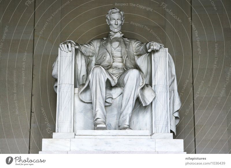 Abraham Lincoln Memorial Mensch Stadt Kultur Kunst Tourismus Statue Washington USA America Denkmahl memorials interior seriously marble monument president