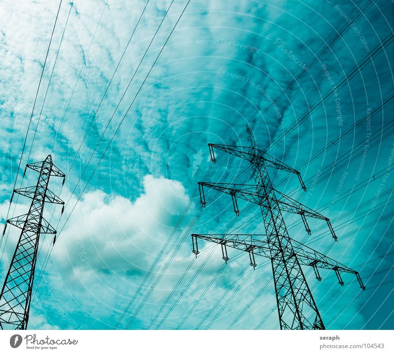 Strommasten Elektrizität Energiewirtschaft Kabel Hochspannungsleitung Bauwerk Draht elektronisch Elektronik Energiesparer Energiekrise Gerüst Konstruktion