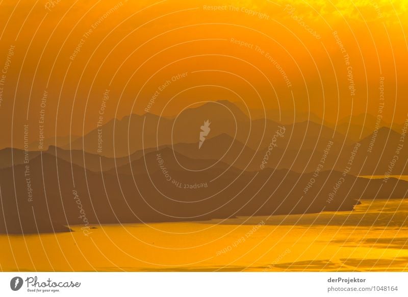 Sonnenuntergang orange in Kroatien Ferien & Urlaub & Reisen Tourismus Ausflug Abenteuer Ferne Freiheit Kreuzfahrt Sommerurlaub Sonnenbad Umwelt Natur Landschaft