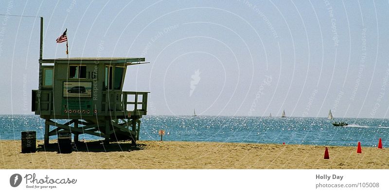 Baywatch Strand Meer Pazifik Haus Strandhaus Wasserfahrzeug Fahne Rettungsschwimmer Sommer Sommergefühl Ferien & Urlaub & Reisen Sandstrand Los Angeles Küste