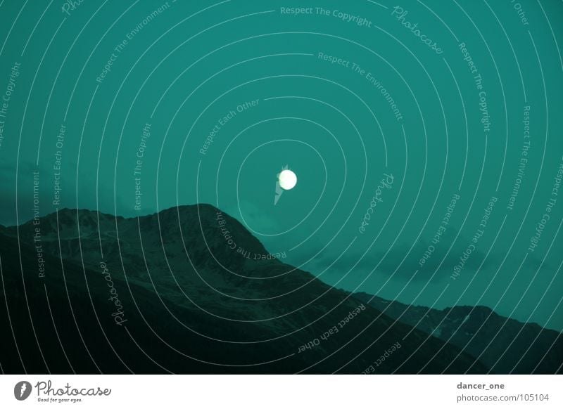 Mystischer Mond Davos Nacht Idylle Romantik geheimnisvoll Mondaufgang Berge u. Gebirge Geheimnissvoll