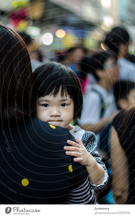 Little Lijuan from Hong Kong Kindererziehung Mensch feminin Kleinkind Mädchen Eltern Erwachsene Mutter Familie & Verwandtschaft Kindheit 2 1-3 Jahre 30-45 Jahre