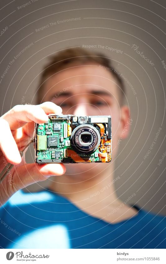 Nacktfotografie Freizeit & Hobby Basteln Fotokamera Digitalkamera Elektronik Platine Objektiv Technik & Technologie Junger Mann Jugendliche 1 Mensch 18-30 Jahre