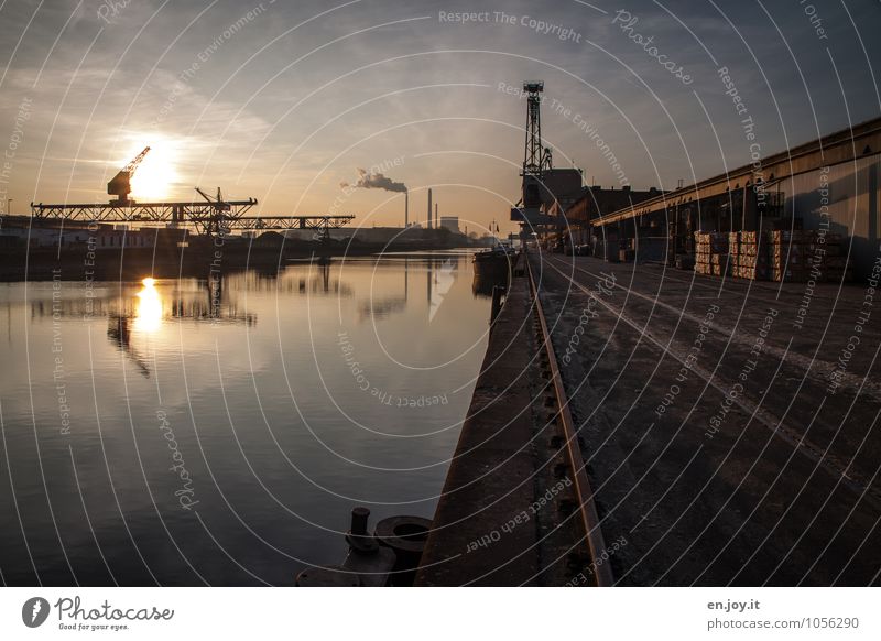 Feierabend Arbeitsplatz Binnenhafen Wirtschaft Industrie Handel Güterverkehr & Logistik Energiewirtschaft Kohlekraftwerk Sonnenaufgang Sonnenuntergang