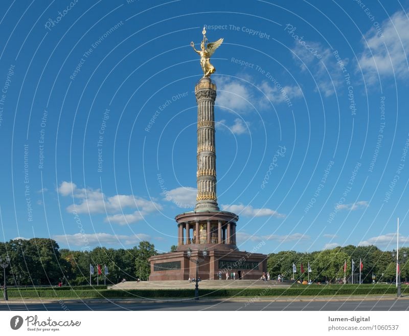 Siegessäule Sommer Wolken Park Berlin Deutschland Europa Hauptstadt Sehenswürdigkeit Denkmal Wegkreuzung Erfolg Goldelse großer stern sonnig Säule Tiergarten