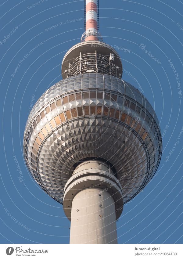 Berliner Fernsehturm Tourismus Restaurant Bundesadler Europa Hauptstadt Turm Sehenswürdigkeit Wahrzeichen Kugel hoch rund blau silber Ferien & Urlaub & Reisen