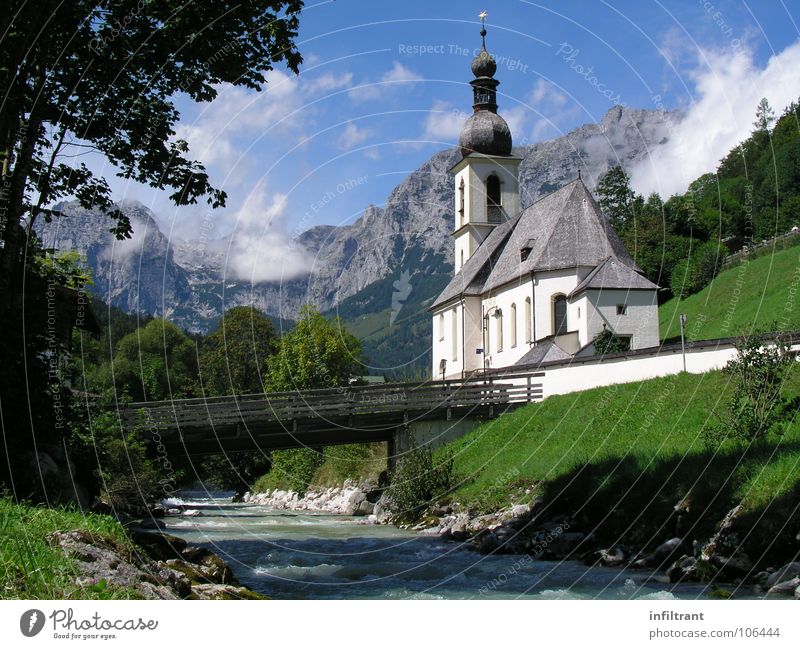 Idyllisches Ramsau Ramsau bei Berchtesgaden Ferien & Urlaub & Reisen Bayern Idylle Bach Wolken Berge u. Gebirge Gotteshäuser Sommer Religion & Glaube Landschaft