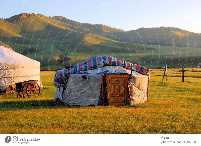 Mongolian Yurt Ger tent Lifestyle Design Ferien & Urlaub & Reisen Sommer Mensch Natur Abenteuer Horizont tourism traditional Asien nobody mountains yurt ger