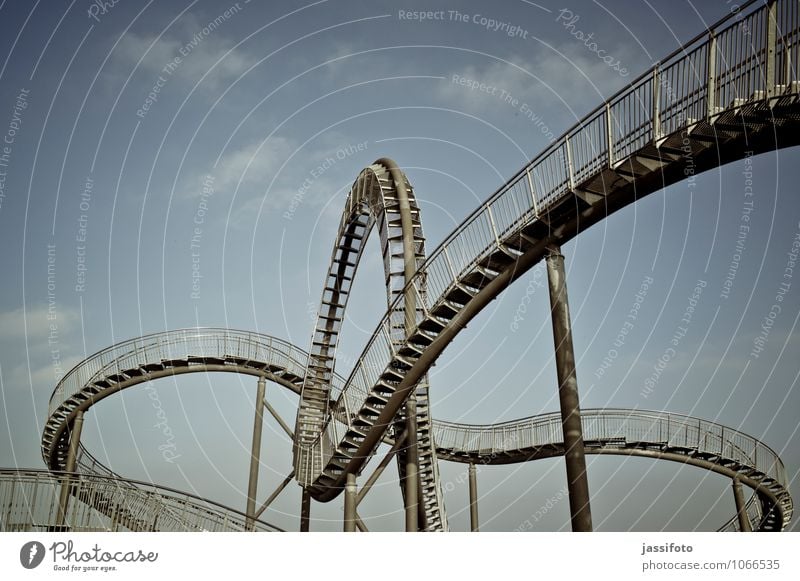 Tiger and Turtle Kunst Kunstwerk Skulptur Wahrzeichen ästhetisch elegant gigantisch modern Achterbahn Ruhrgebiet begehbar Duisburg Großskulptur Landmarke