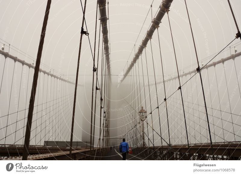 Broglin Bridsch III Ferien & Urlaub & Reisen Tourismus Ausflug Abenteuer Ferne Freiheit Sightseeing Städtereise schlechtes Wetter Unwetter Wind Sturm Nebel