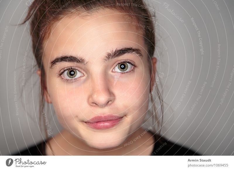 Hm Lifestyle schön Gesicht Mensch feminin Junge Frau Jugendliche Erwachsene 1 13-18 Jahre Kind Denken Blick Gesundheit einzigartig listig nerdig rebellisch