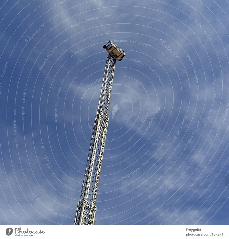 Rescue? Rettung retten Hilfsbereitschaft Öffentlicher Dienst Leiter Himmel rescue Brand drehleiter Feuerwehr