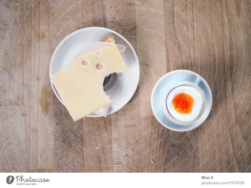 Frühstück Lebensmittel Käse Brot Ernährung Büffet Brunch Bioprodukte Geschirr Teller Gesunde Ernährung Tisch lecker Beginn Pause Käsebrot Snack Ei