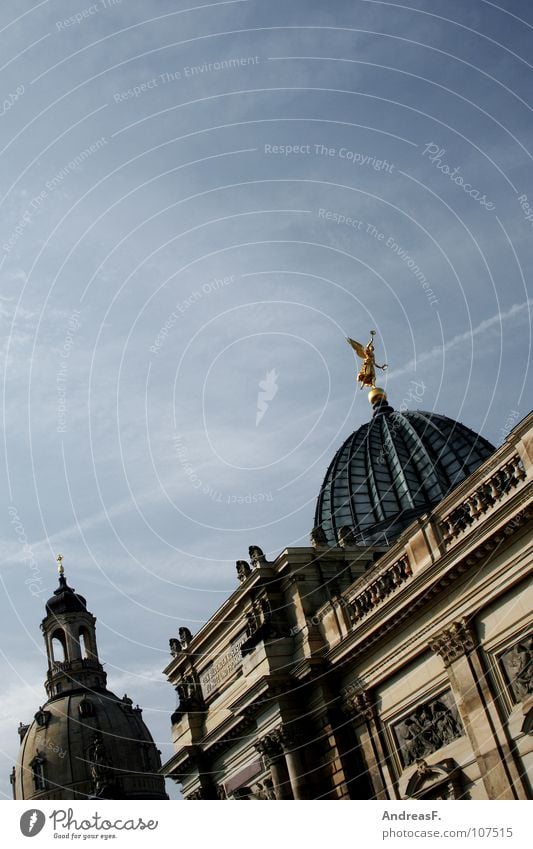 Dresden Sachsen Albertinum Kuppeldach Kunst historisch Statue Glaskuppel Tourismus Weltkulturerbe Kultur Saxony Frauenkirche grünes gewölbe Altstadt goldstatue