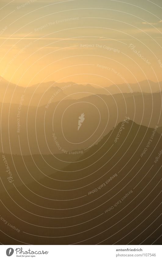 Monte Generoso Sonnenaufgang Kanton Tessin Morgennebel Schweiz Berge u. Gebirge Morgendämmerung