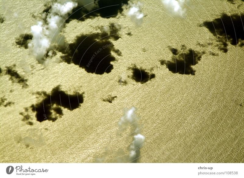 Über den Wolken 4 Aussicht Klimawandel Sonne Luft Horizont Panorama (Aussicht) Flugzeug weiß Meer Wellen Ozon Umweltverschmutzung Kondenswasser Atlantik Pazifik