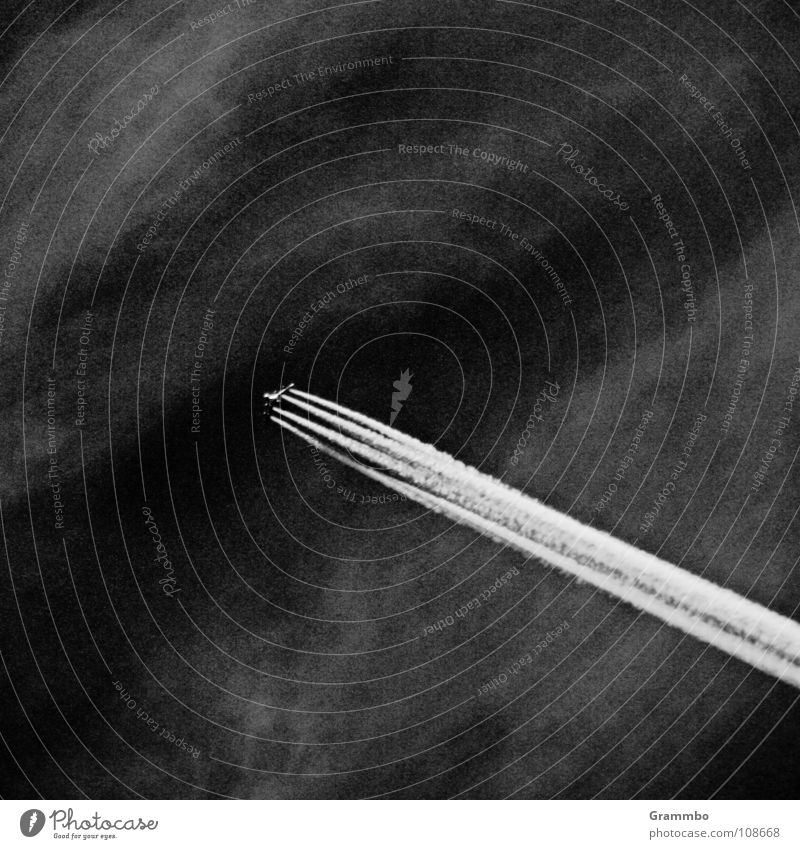 Schönheit der Zerstörung Abgas Ozon Ozonloch Wolken Flugzeug Strahlung 4 gefroren Ferien & Urlaub & Reisen Luftverkehr Klimawandel Himmel auf und davon Freiheit
