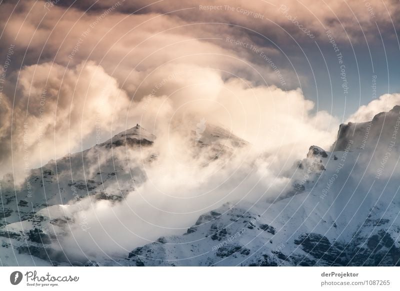 Wolkenspektakel am Berg Ferien & Urlaub & Reisen Tourismus Ausflug Abenteuer Ferne Freiheit Schnee Winterurlaub Berge u. Gebirge Umwelt Natur Landschaft Pflanze