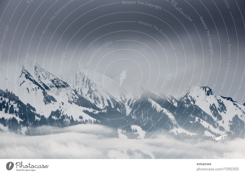 dark alps Ferien & Urlaub & Reisen Winter Schnee Berge u. Gebirge Umwelt Natur Landschaft Luft Himmel Wolken Klima Wetter Wind Sturm Nebel Eis Frost Schneefall