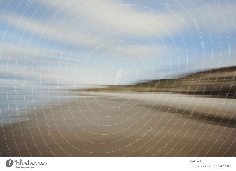 Nordsee Strand Sand Himmel blau braun gelb gold Bewegung Verzerrung Geschwindigkeit Spitze Wolken Klippe Farbfoto Außenaufnahme Experiment abstrakt Menschenleer