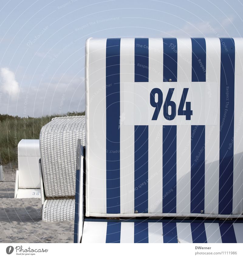 964 Stil Design Freizeit & Hobby Ferien & Urlaub & Reisen Freiheit Sommer Sommerurlaub Sonne Sonnenbad Strand Meer Landschaft Himmel Schönes Wetter Küste sitzen