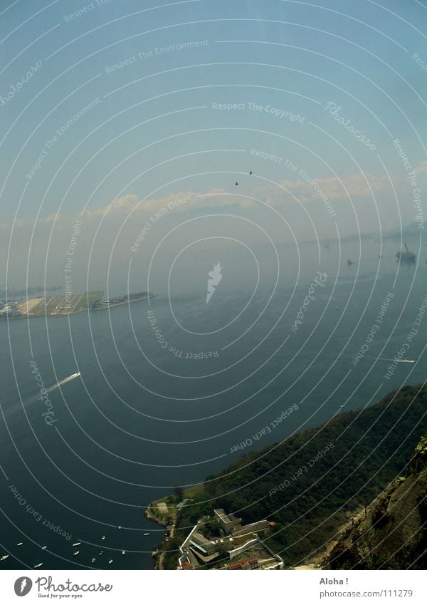 Am Zuckerhut vorbei, hinaus in den weiten Ozean… Rio de Janeiro Brasilien Wahrzeichen Corcovado-Botafogo Aussicht Hügel Atlantik Wasserfahrzeug Meer Ipanema