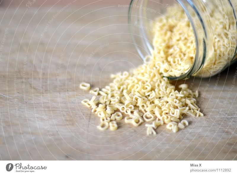 Nudeln Lebensmittel Teigwaren Backwaren Suppe Eintopf Ernährung Mittagessen Abendessen Zeichen Schriftzeichen klein lecker Appetit & Hunger