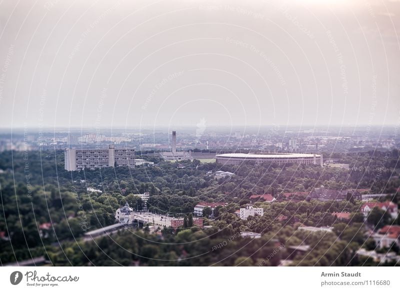 Olympiastadion Berlin Ferien & Urlaub & Reisen Sportstätten Stadion Umwelt Himmel Sonne Sommer Herbst Nebel Park Stadt Skyline Sehenswürdigkeit Wahrzeichen