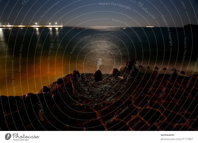 night at the sea Sommer Meer Nacht Licht Steg Hafen Strand Küste ligth moon Mond Lampe Flut flood quiet ruhig stone Stein Wege & Pfade Starnd Habour