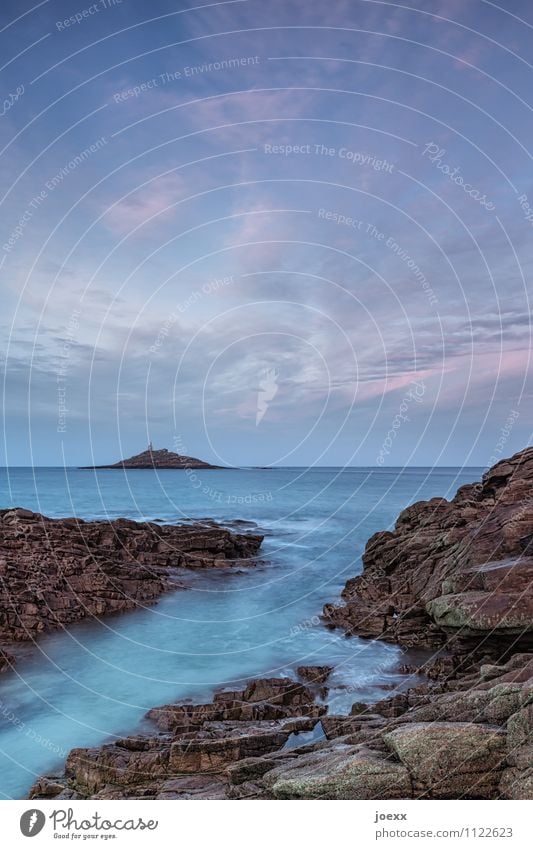 Eine Insel Ferne Wellen Natur Landschaft Wasser Himmel Horizont Schönes Wetter Küste Meer Atlantik blau braun rosa Fernweh Farbfoto Gedeckte Farben