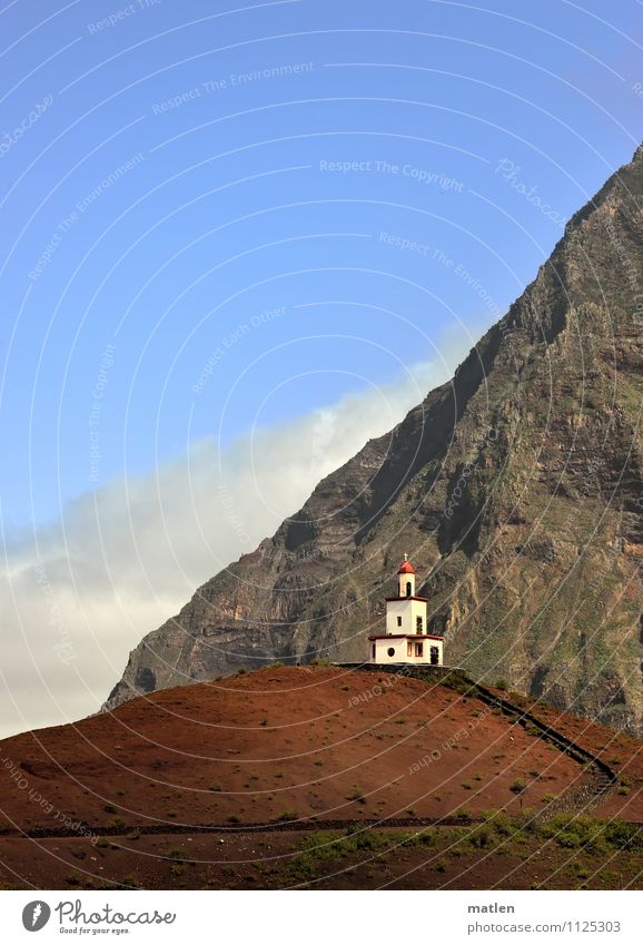 Hosianna Natur Landschaft Himmel Wolken Frühling Wetter Schönes Wetter Hügel Felsen Berge u. Gebirge Vulkan Menschenleer Kirche Treppe Wege & Pfade blau braun