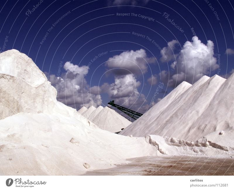 I’m dreaming of a white ...... Balearen Mallorca Saline Mineralien lebenswichtig Sommer Meer Wetter Ses Salines Salz Meersalz balearische Skischule