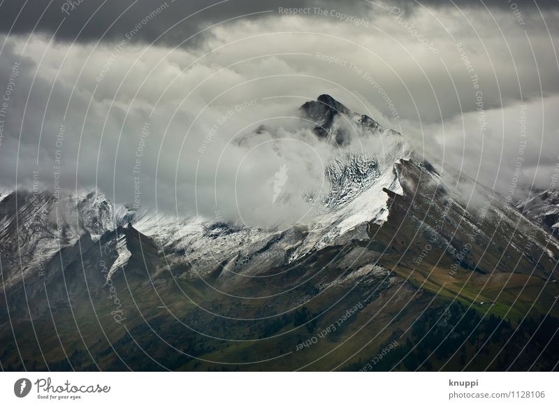 Unwetter Umwelt Natur Landschaft Urelemente Luft Wasser Himmel Wolken Gewitterwolken Sonnenlicht Winter Klima Klimawandel Wetter schlechtes Wetter Nebel Regen