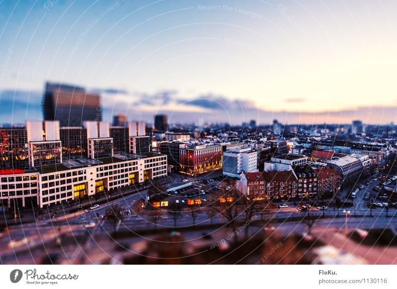 Hamburg Richtung Südwest Himmel Horizont Sonnenaufgang Sonnenuntergang Schönes Wetter Stadt Hafenstadt Stadtzentrum Skyline Haus Gebäude Verkehr Verkehrswege